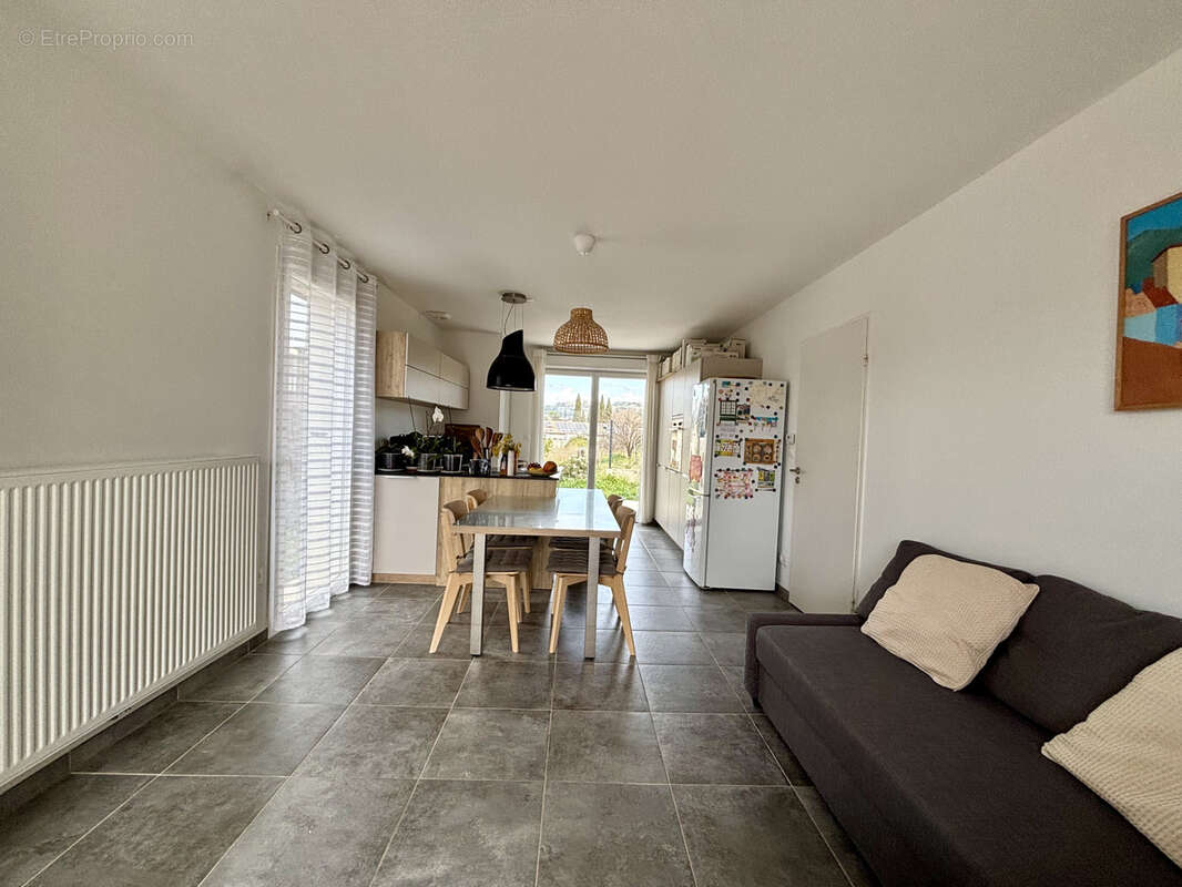 Maison à LE CASTELLET