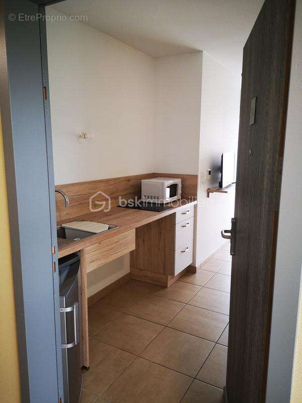 Appartement à SAINT-ETIENNE-DE-SAINT-GEOIRS