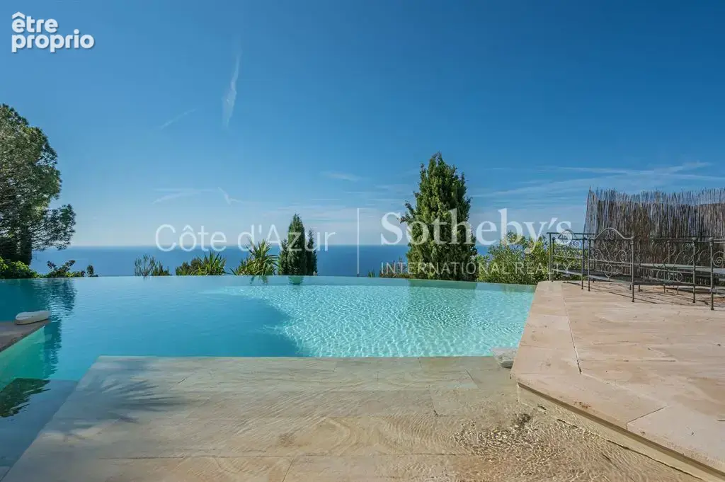 Èze, villa avec vaste terrain et vue panoramique entre Nice et Monaco - photo 12