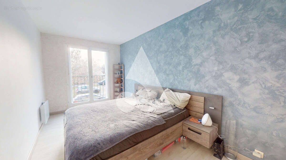 Appartement à LARDY