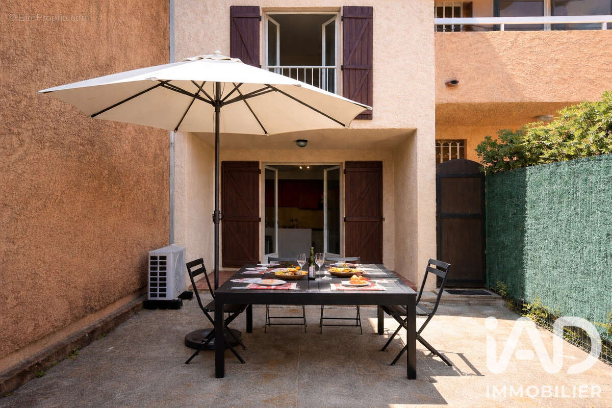 Photo 2 - Appartement à CARQUEIRANNE