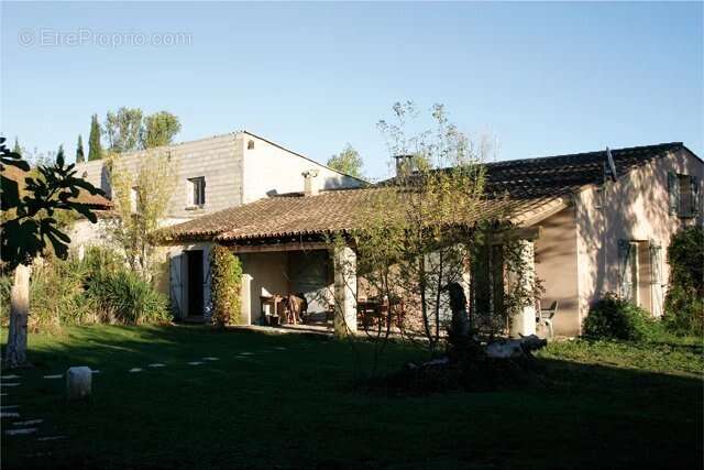  Propriété d’exception avec installations équestres – Alpilles, Provence - photo 6