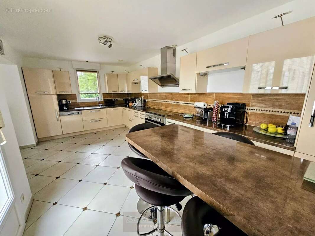 Maison à VILLEMANDEUR