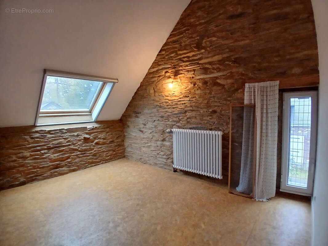 Maison à GUEMENE-PENFAO