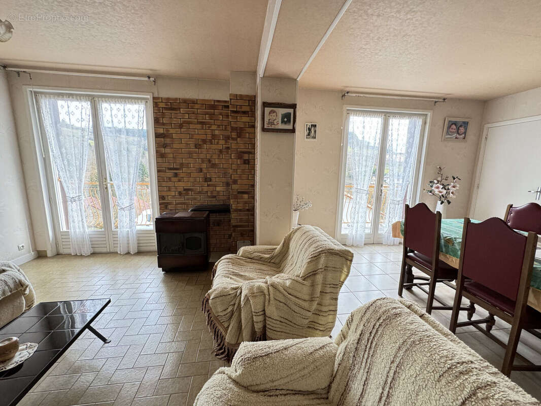 Photo 5 - Maison à MARDORE