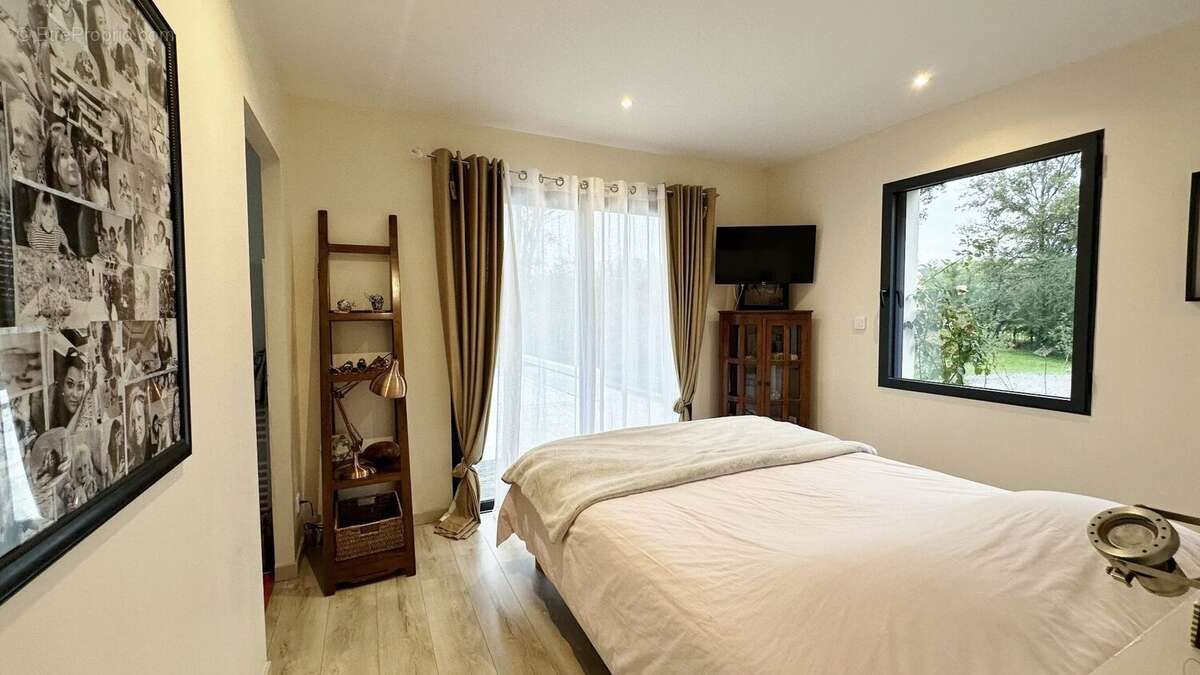 Maison à PEYREHORADE