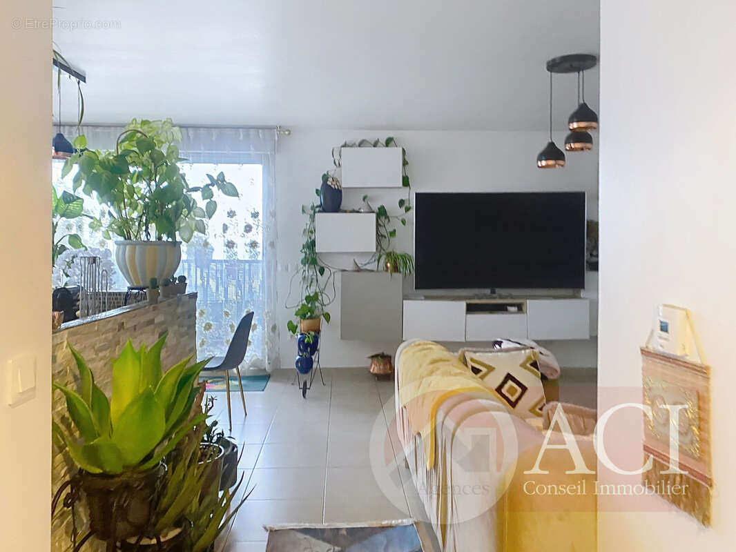 Appartement à EPINAY-SUR-SEINE