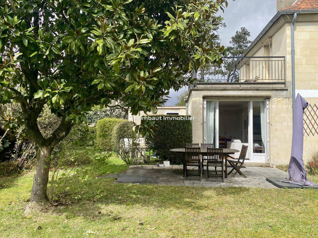 Maison à LA CELLE-SAINT-CLOUD