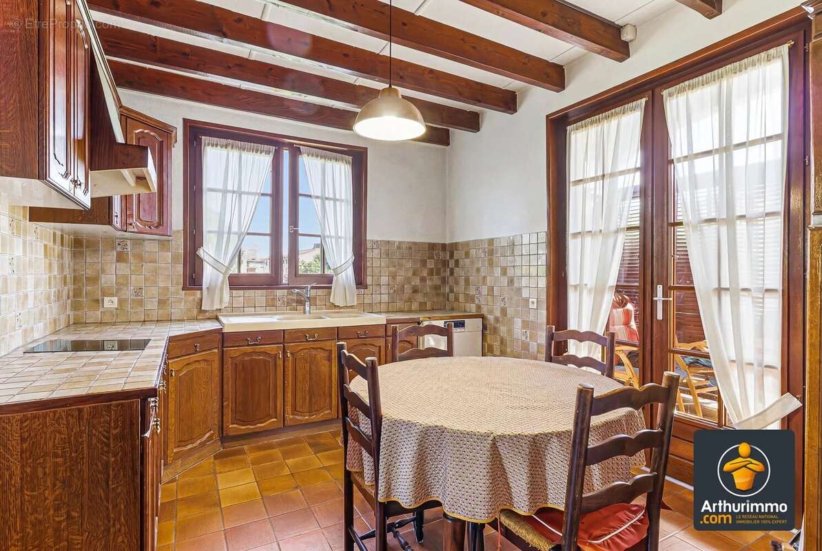 Maison à BRIGNAIS