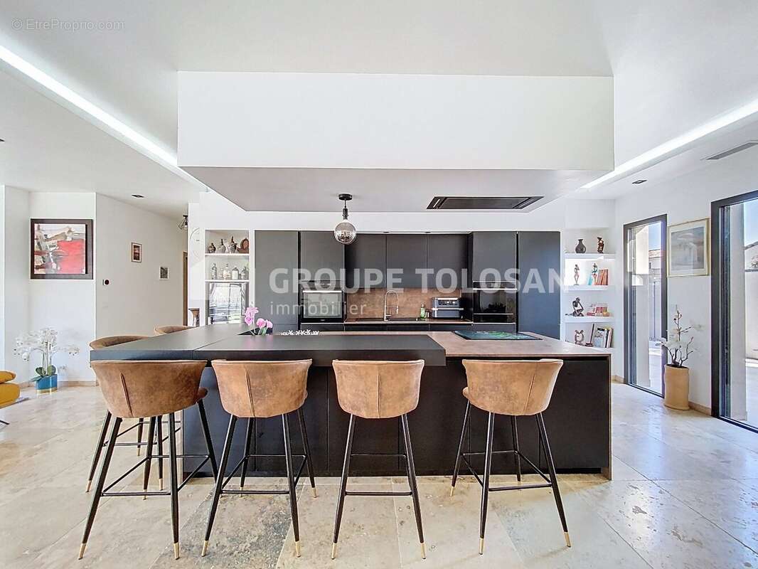 Maison à VILLEFRANCHE-DE-LAURAGAIS