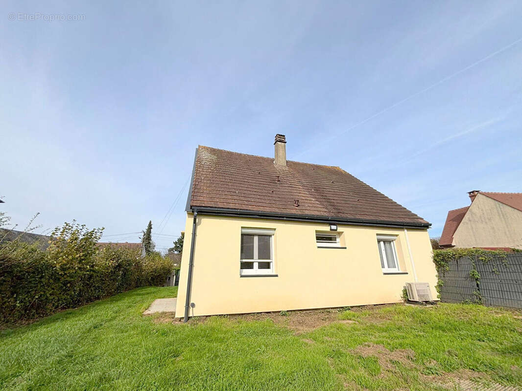 Maison à CHAUMONT-EN-VEXIN