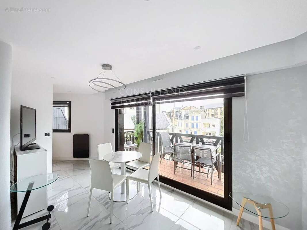 Appartement à DEAUVILLE