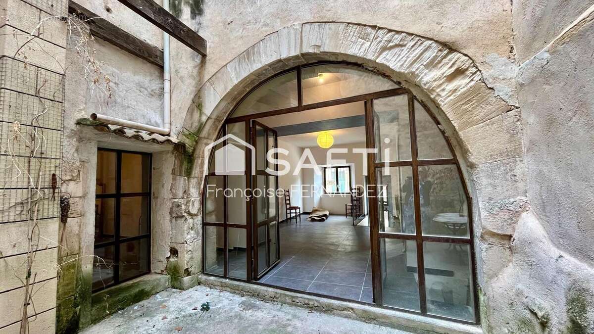 Photo 7 - Appartement à PERNES-LES-FONTAINES