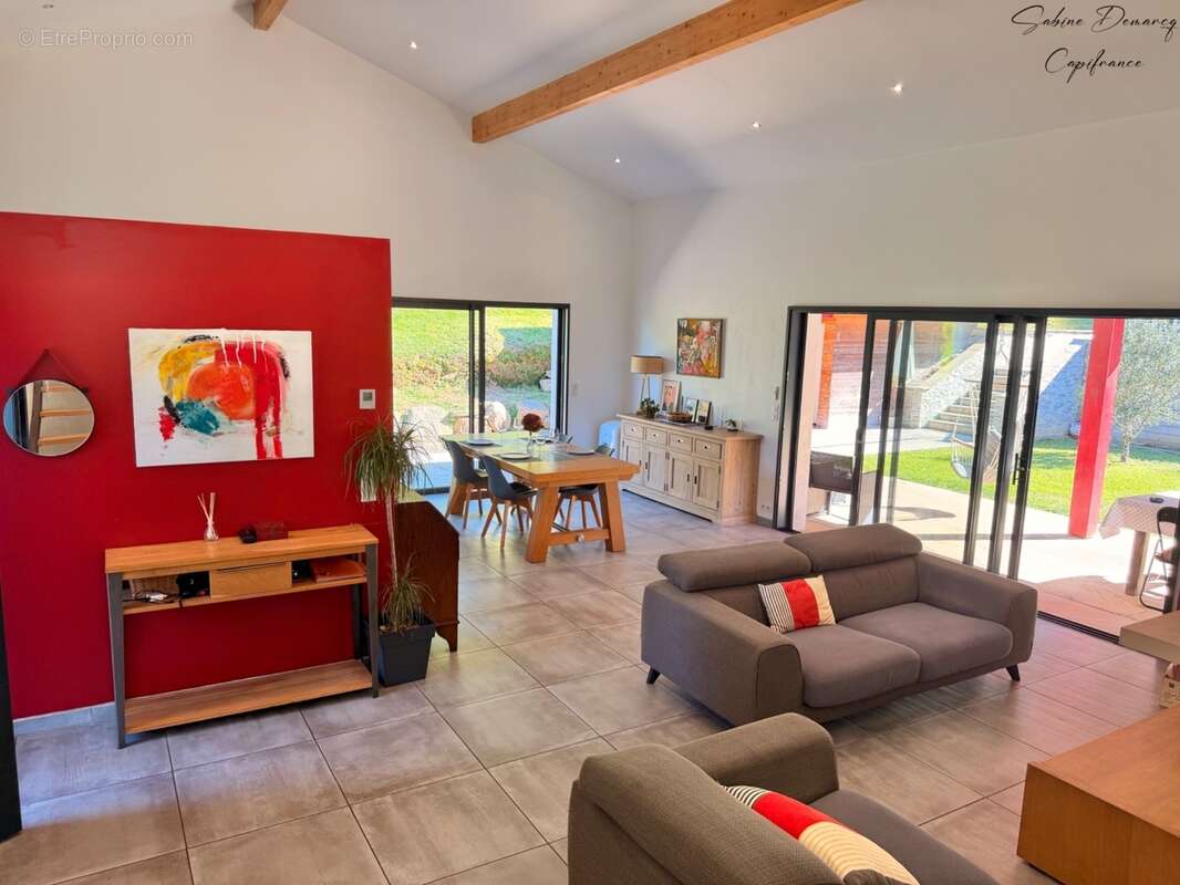 En EXCLUSIVITÉ - Maison Contemporaine avec piscine à ASCAIN - photo 9