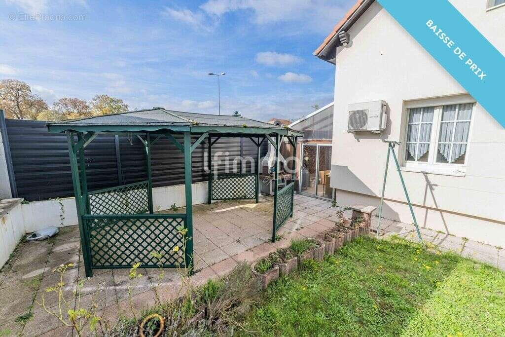Maison à MORHANGE