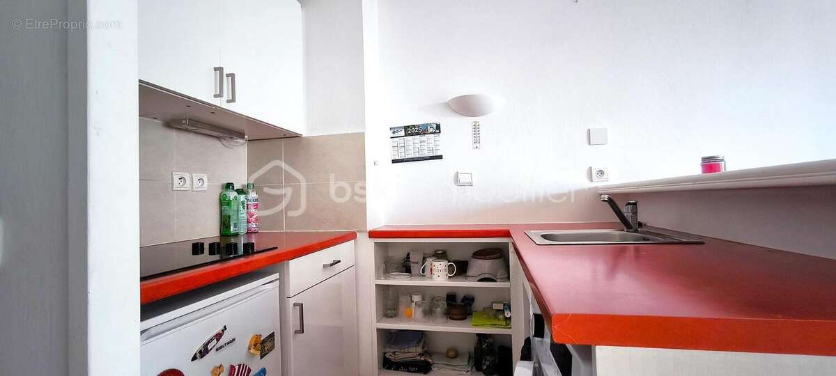 Magnifique appartement de 36 m2 sur le Golf de Pont-Royal, avec un jardin et une place de parking privée - photo 7