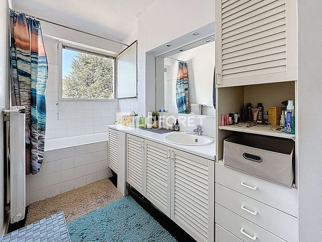 Appartement à CHAMPIGNY-SUR-MARNE