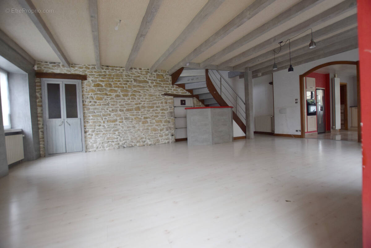 Maison à SELONCOURT