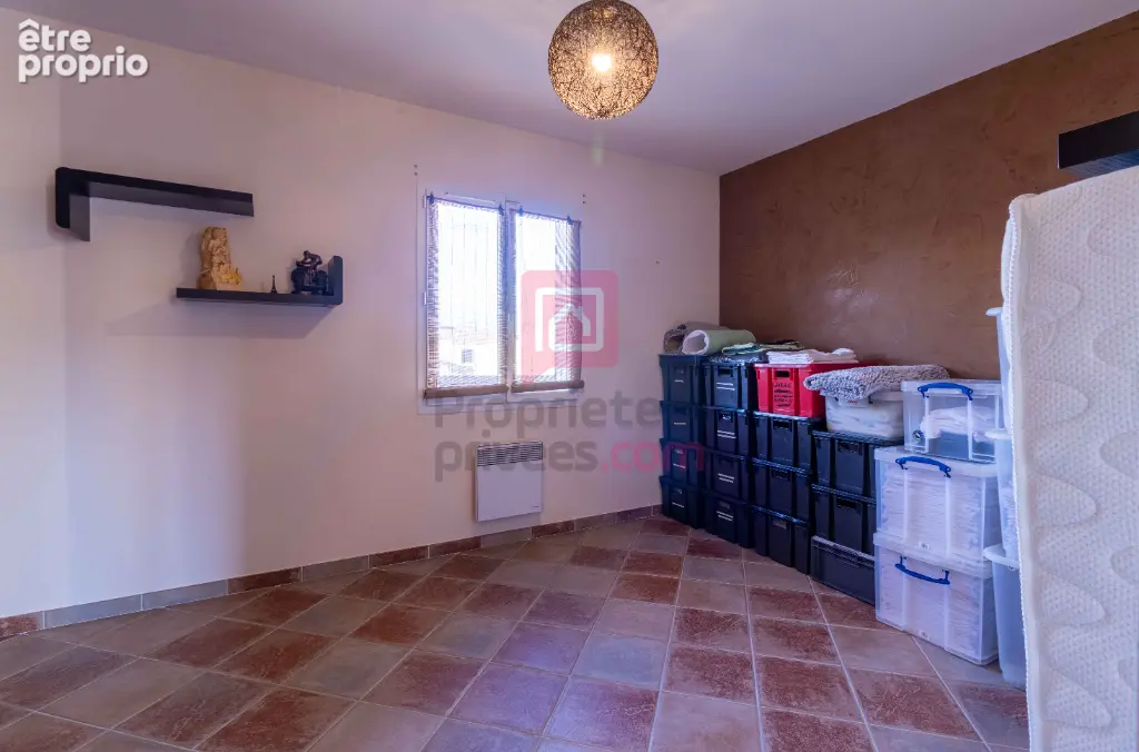 30126 Saint Laurent Des Arbres, calme,  2   jolies villas 15 pièces,  sur un terrain de 1050m2 - photo 10