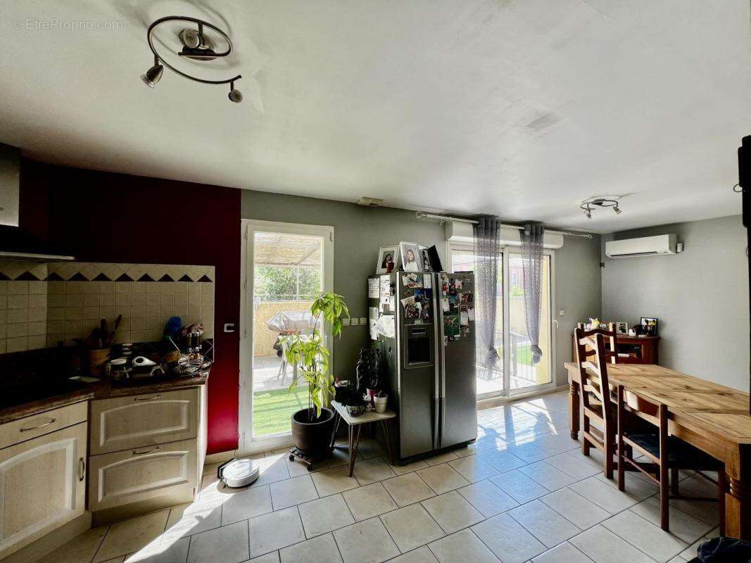 Maison à SAINT-GILLES