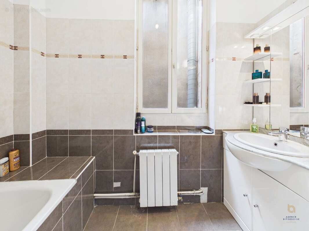 Appartement à BEZIERS