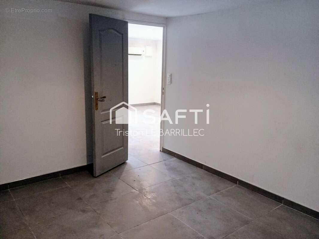 Photo 2 - Appartement à BAGNOLS-SUR-CEZE