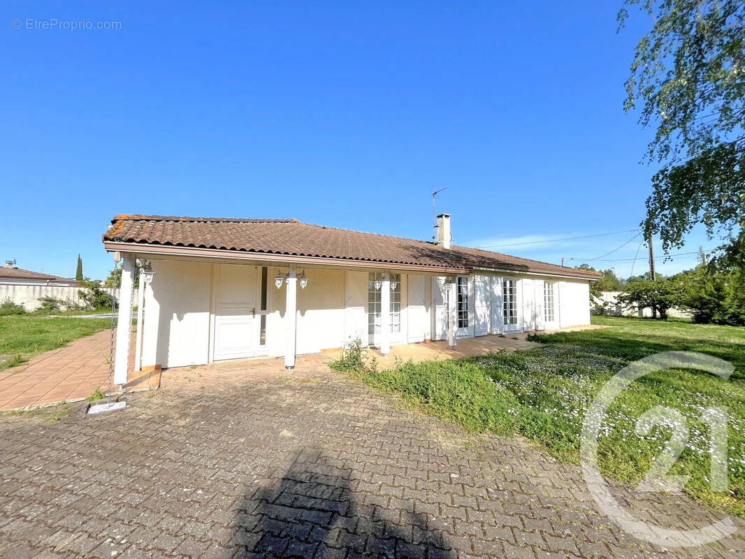 Maison à LABARTHE-SUR-LEZE