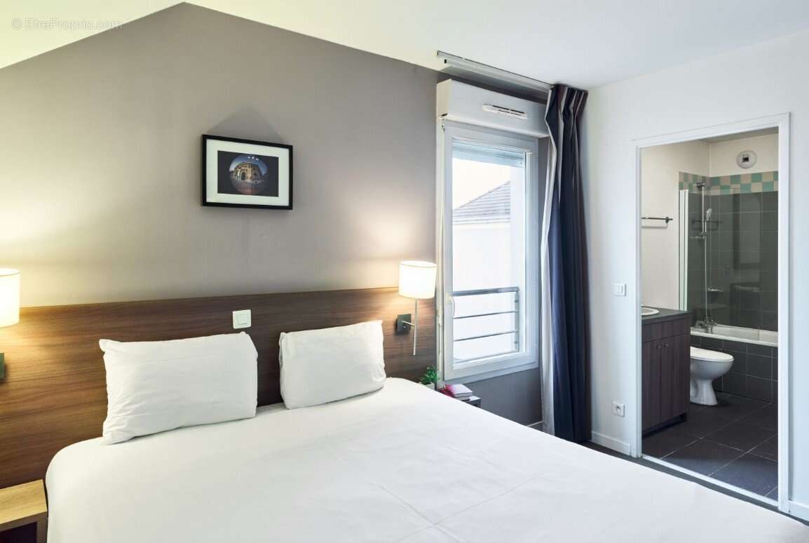 INVESTISSEMENT LOCATIF  Roissy-en-France  Résidence d'Affaires Zenitude Roissy Village - 6.58% de rentabilité - photo 6