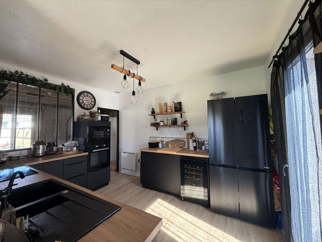 Maison à CARBON-BLANC