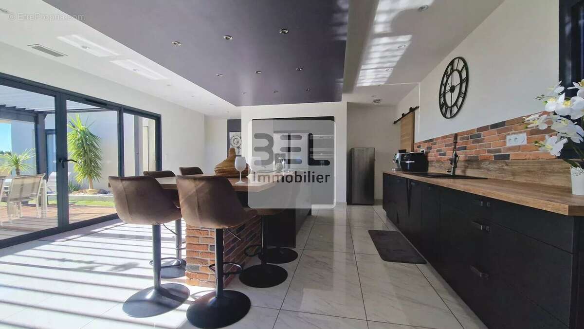 Maison à ROCHEFORT-DU-GARD