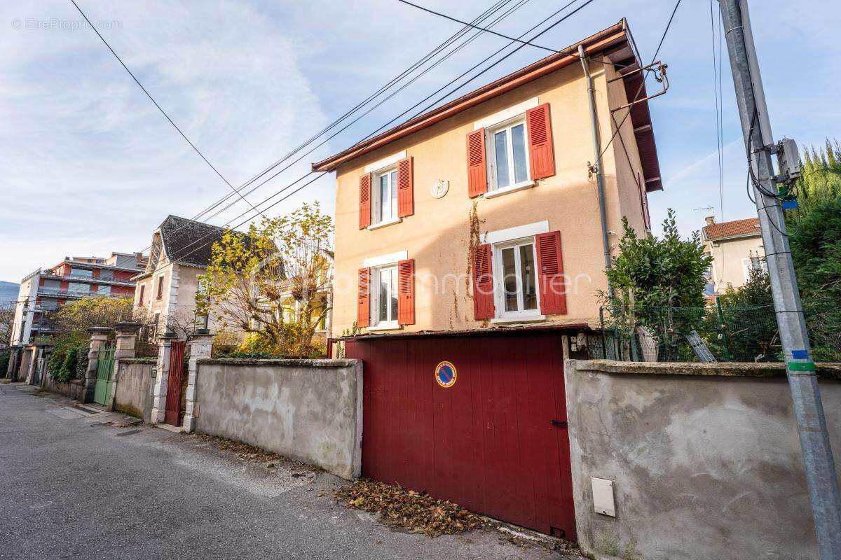 Maison à GRENOBLE