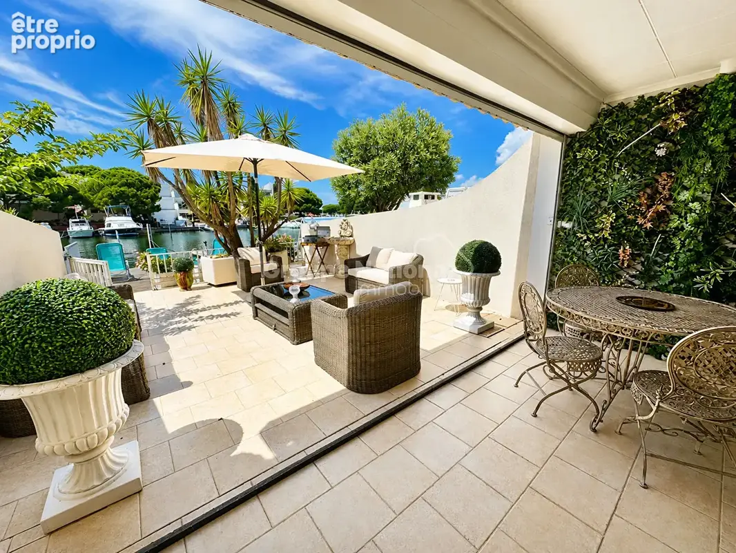 Marina d'exception en duplex appontement large - photo 3