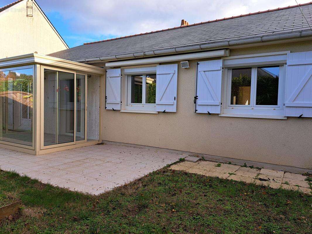 Maison à LES PONTS-DE-CE