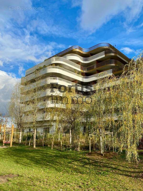 Appartement à RUEIL-MALMAISON