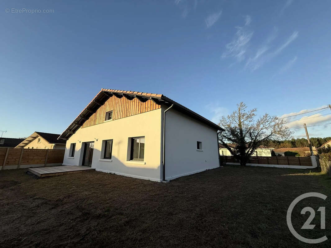 Maison 88 m² à Mimizan  - photo 2