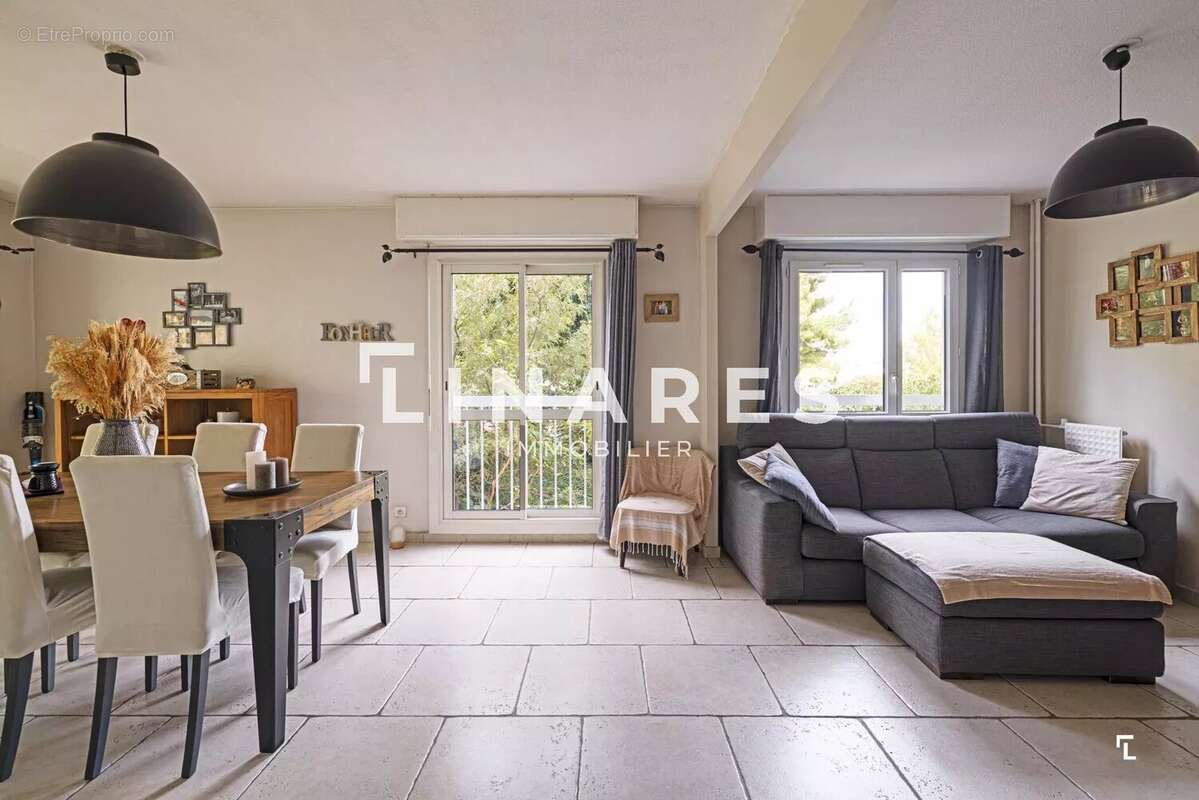 Appartement à MARSEILLE-10E