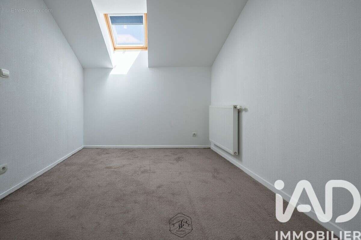 Photo 5 - Appartement à NORROY-LE-VENEUR