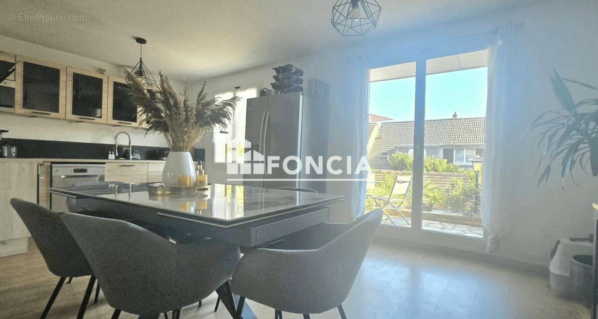 Maison familiale clé en main – Secteur recherché de Saint-Martin-du-Tertre - photo 3