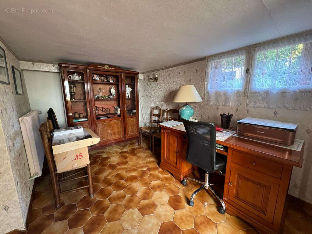 Maison à CARRIERES-SUR-SEINE