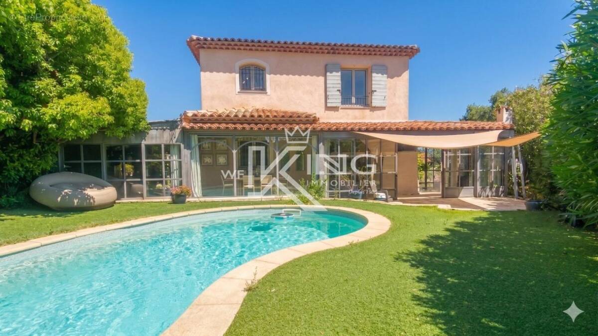 Maison à SAINTE-MAXIME