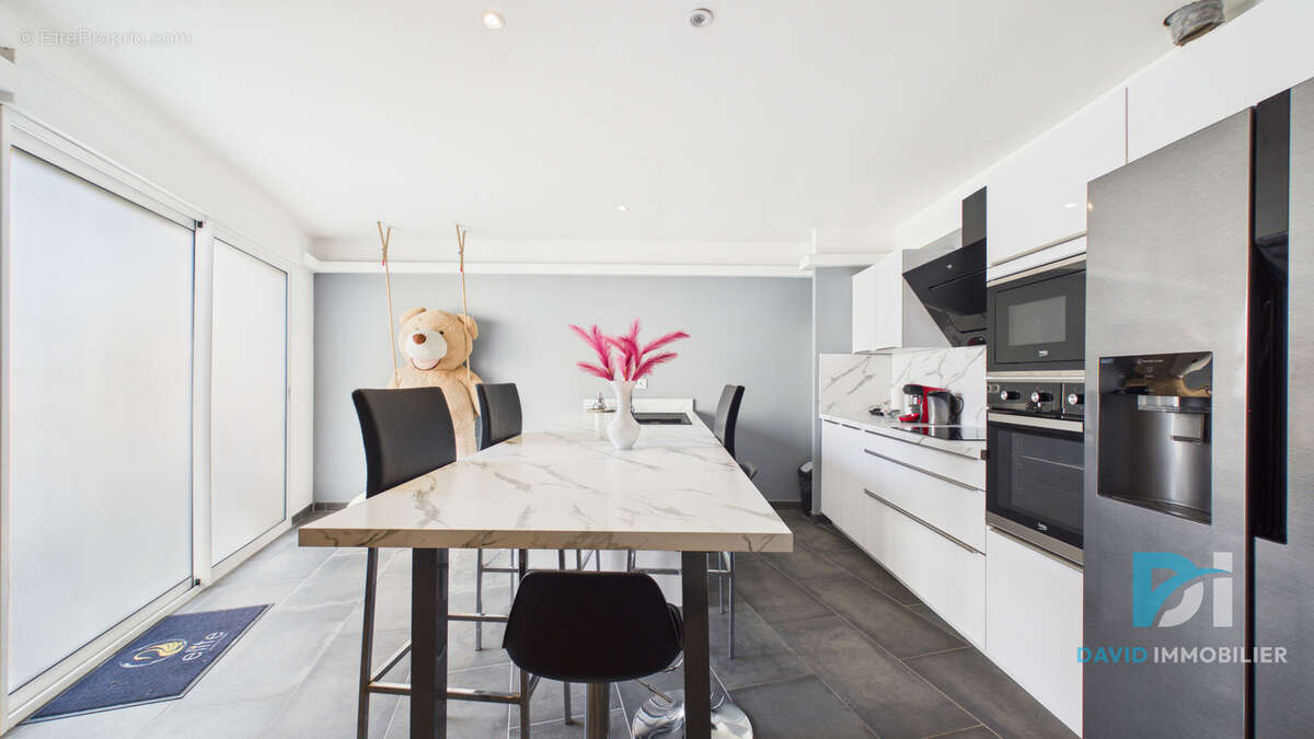 Appartement à POMEROLS