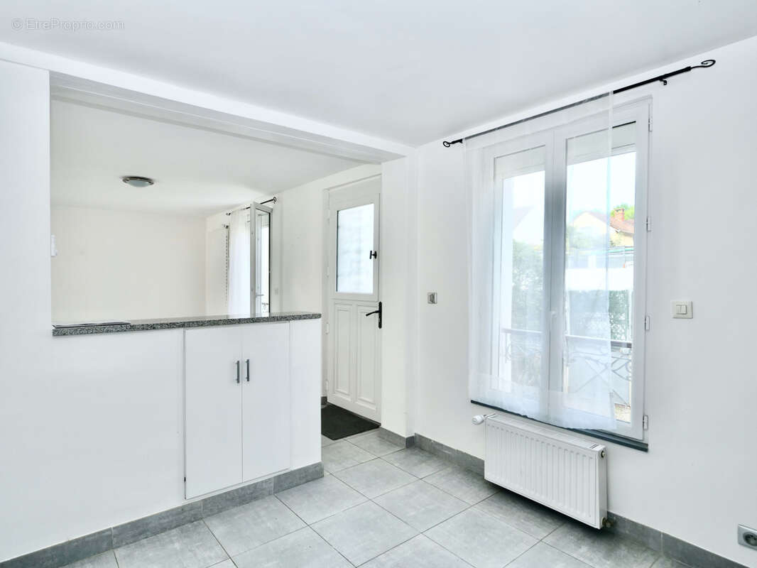 Maison 137 m² à Samoreau  - photo 4