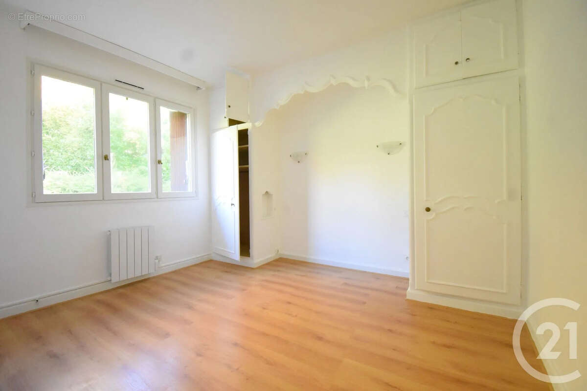 Maison 181 m² à Abrest  - photo 9