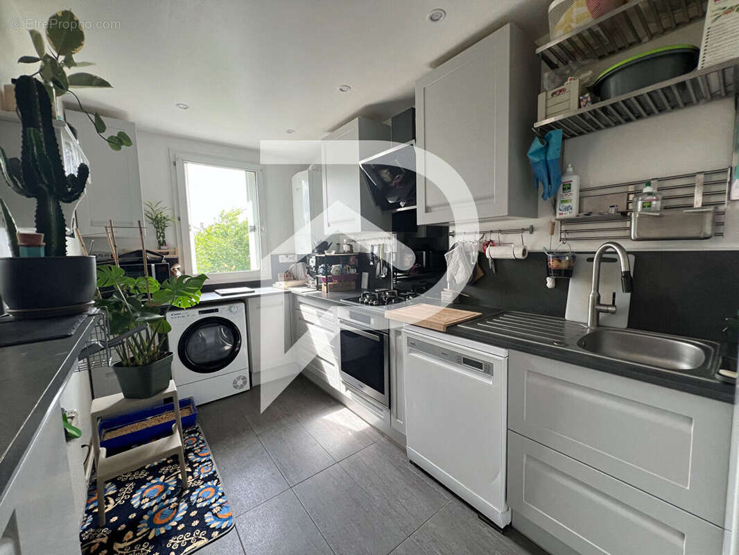 Appartement à ELANCOURT