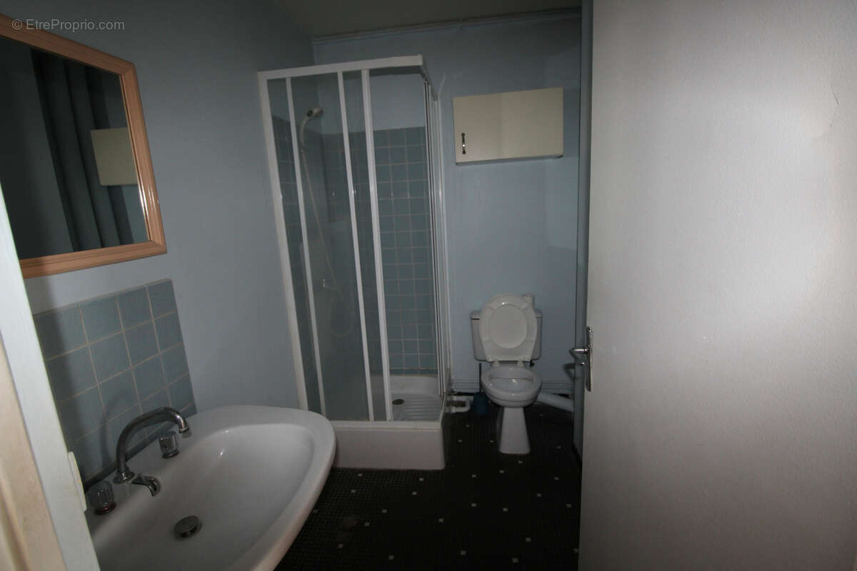 REIMS, quartier Jean Jaurès, Studio 26 m2 - photo 3