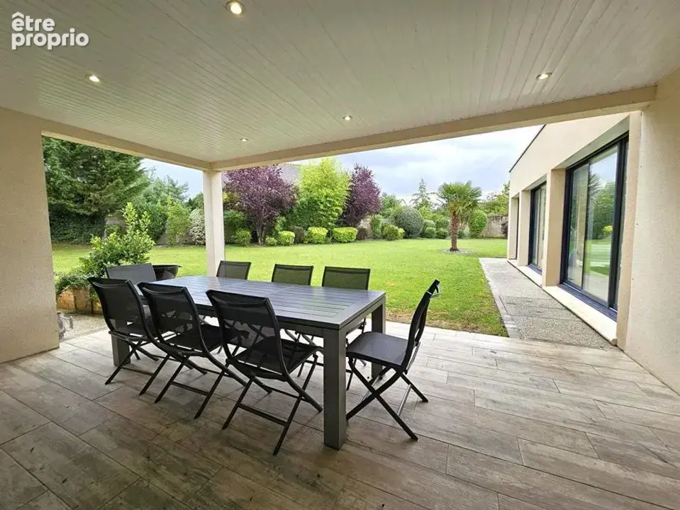 Maison 10 pièces 530 m² à vendre à Caen (14000) - photo 2