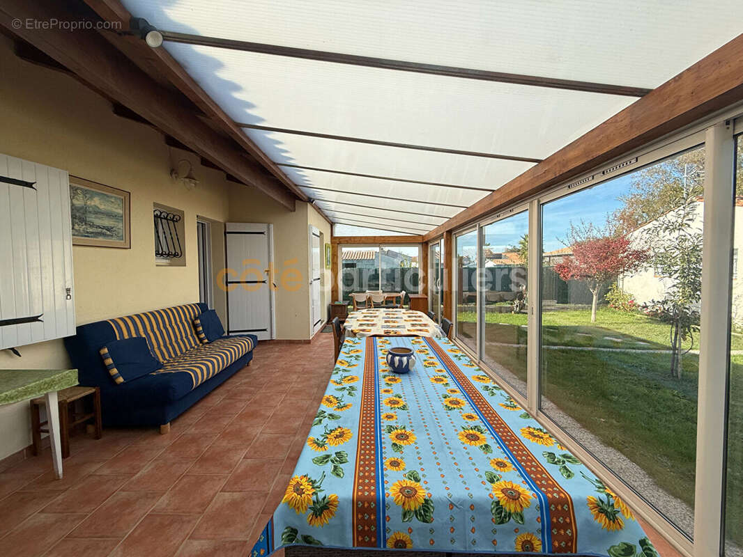 Maison avec annexe aménagée 4 chambres l' Aiguillon-sur-Mer - photo 10