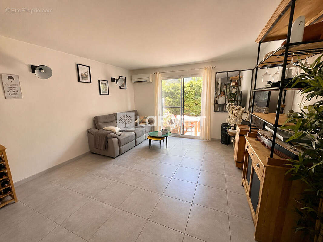 Villa moderne avec piscine à Arles - photo 8