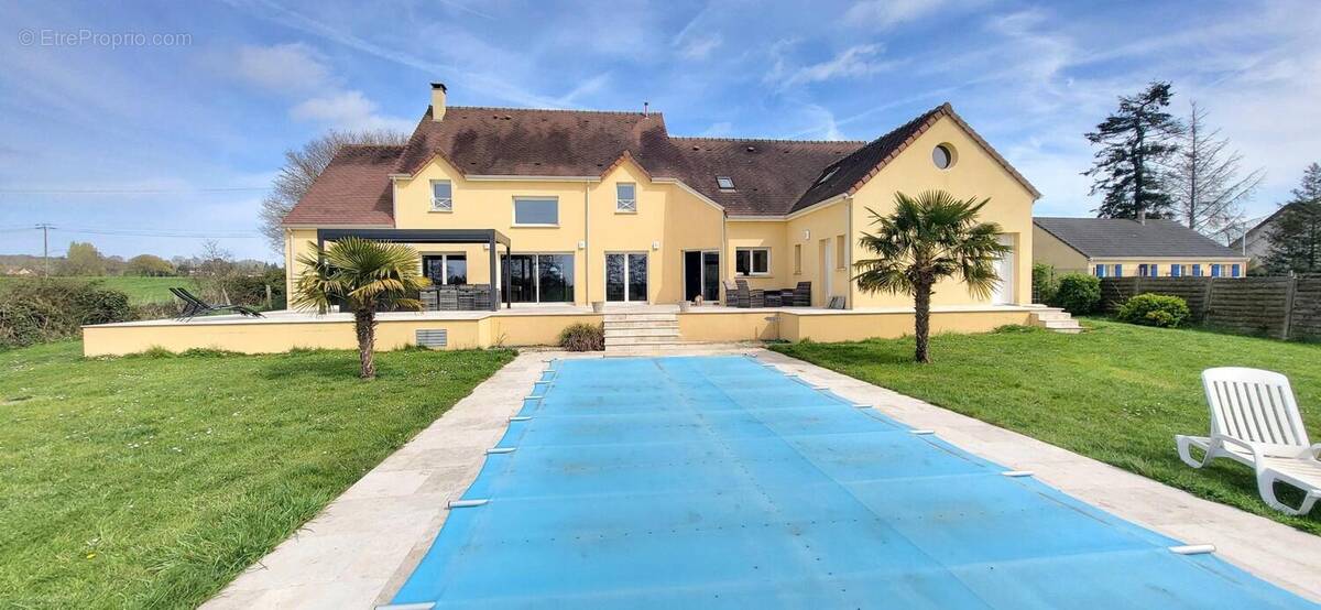 Photo 1 - Maison à LA LOUPE