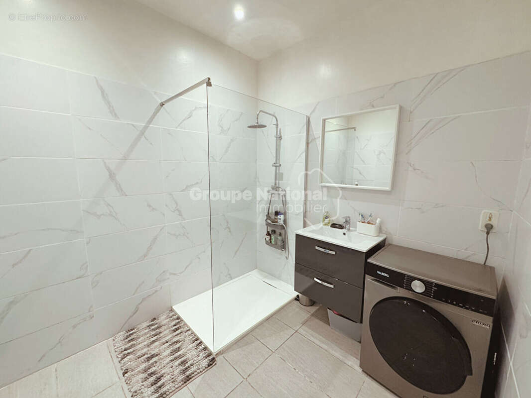 Appartement à BEAUCAIRE